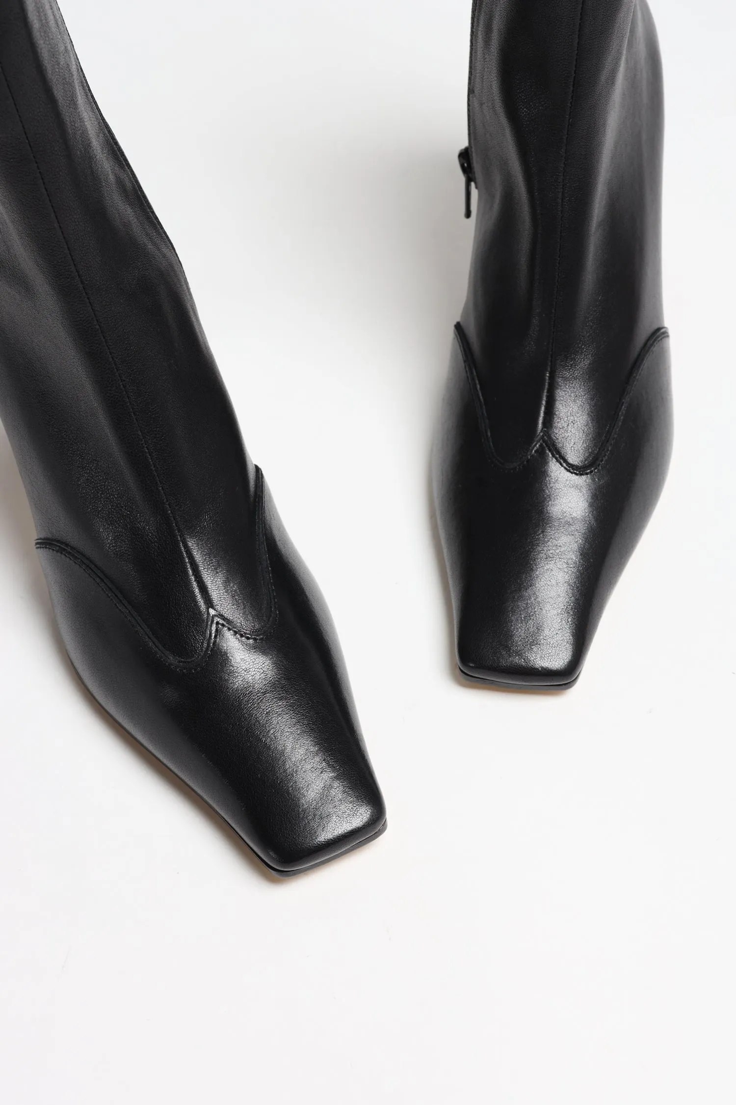 Ankle Boots Nevada Stretch in Schwarz