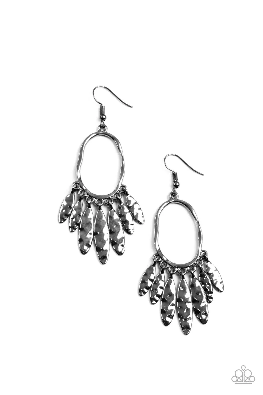 Artisan Aria Black Earrings - Paparazzi Accessories