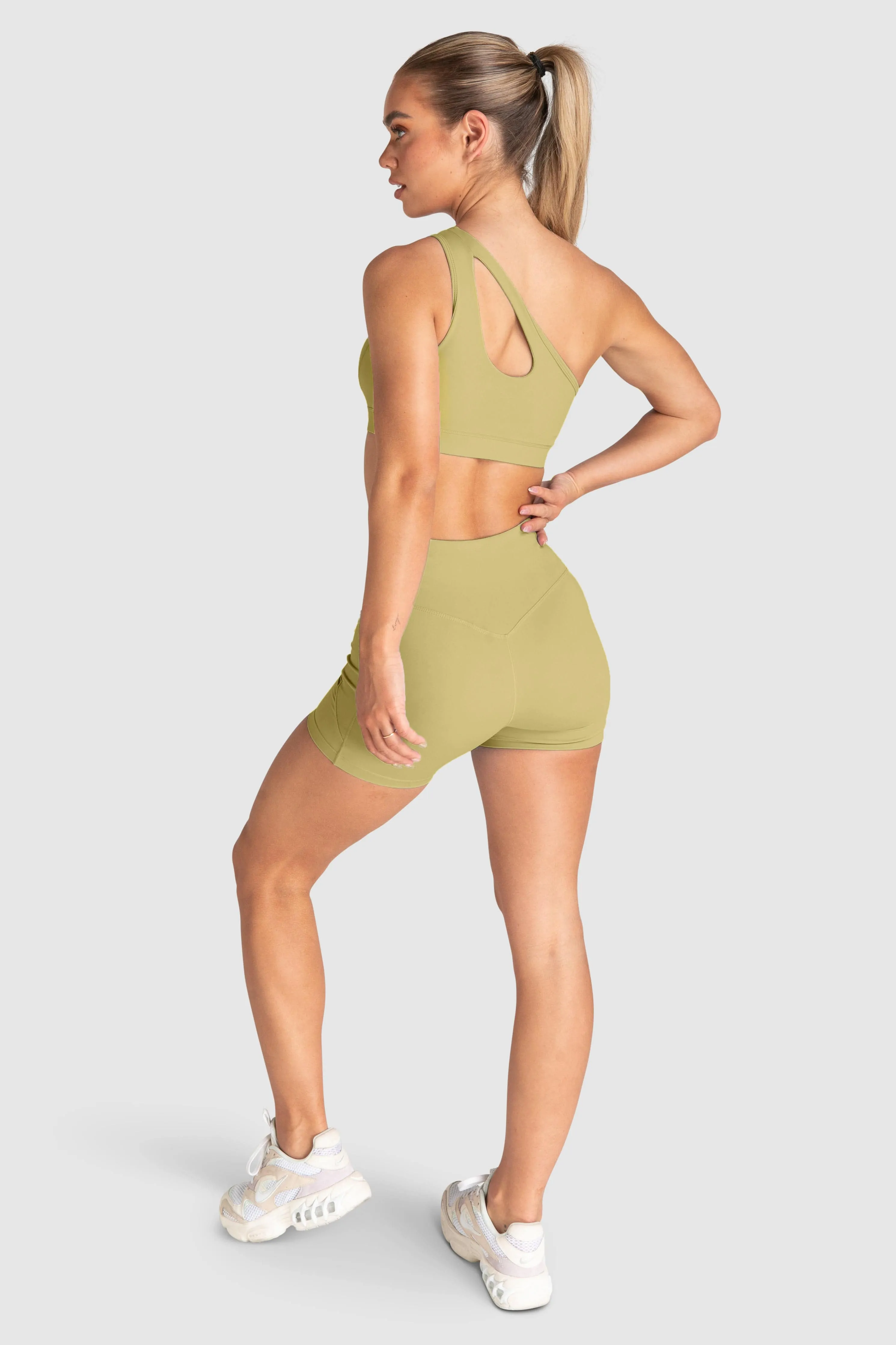 Desire Shorts - Celery Green