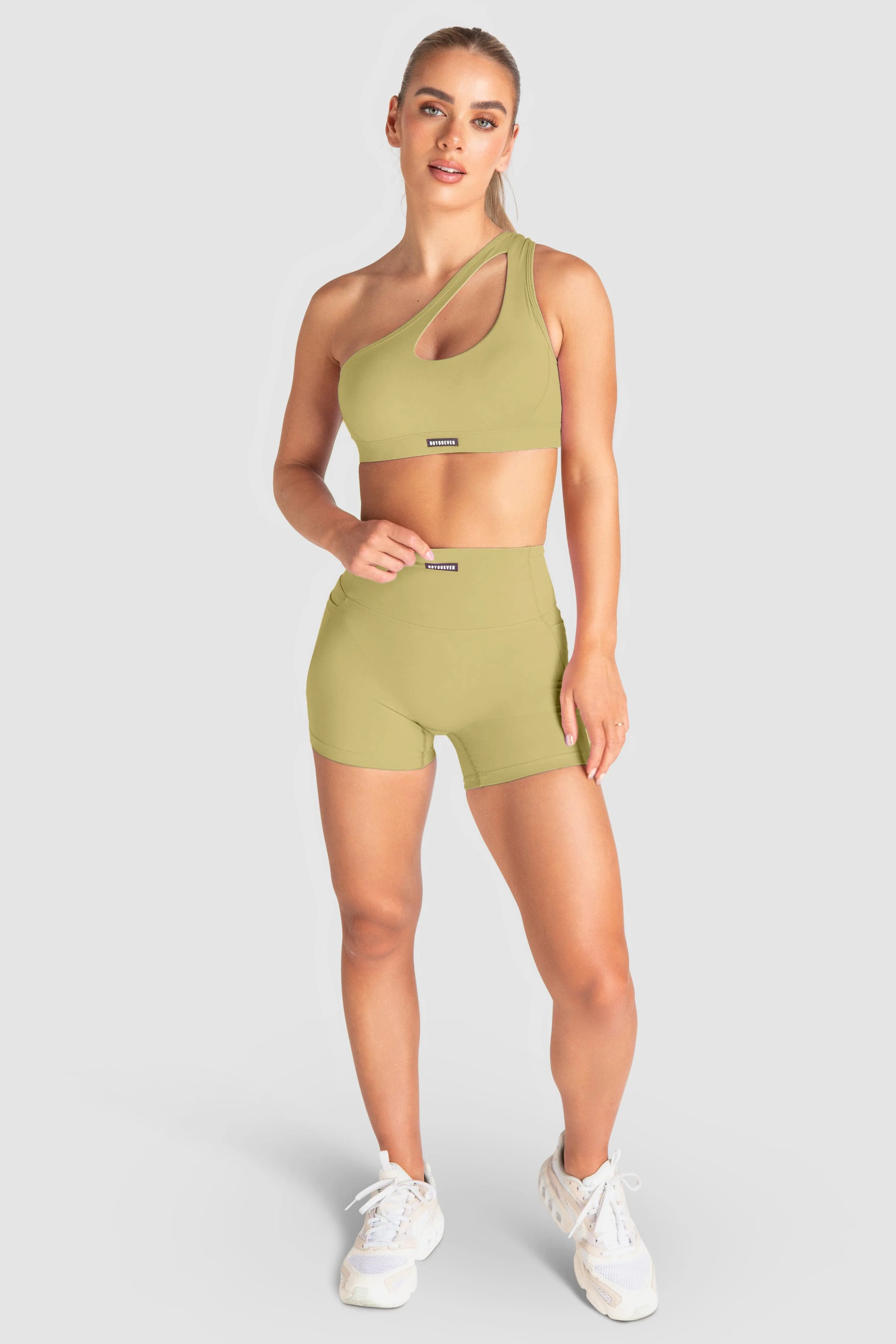 Desire Shorts - Celery Green