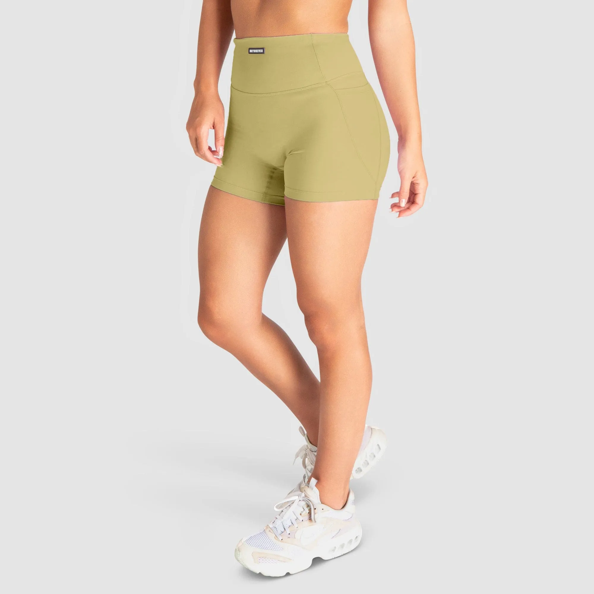 Desire Shorts - Celery Green