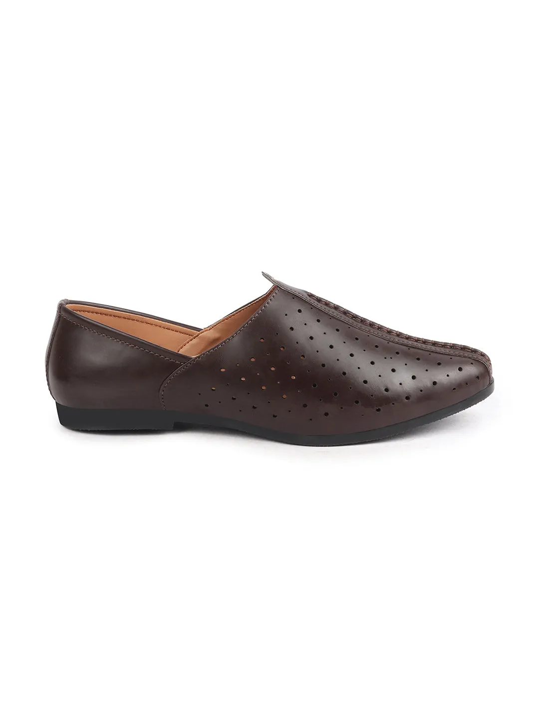 Men Brown Ethnic Slip-On Traditional Jutis & Mojaris