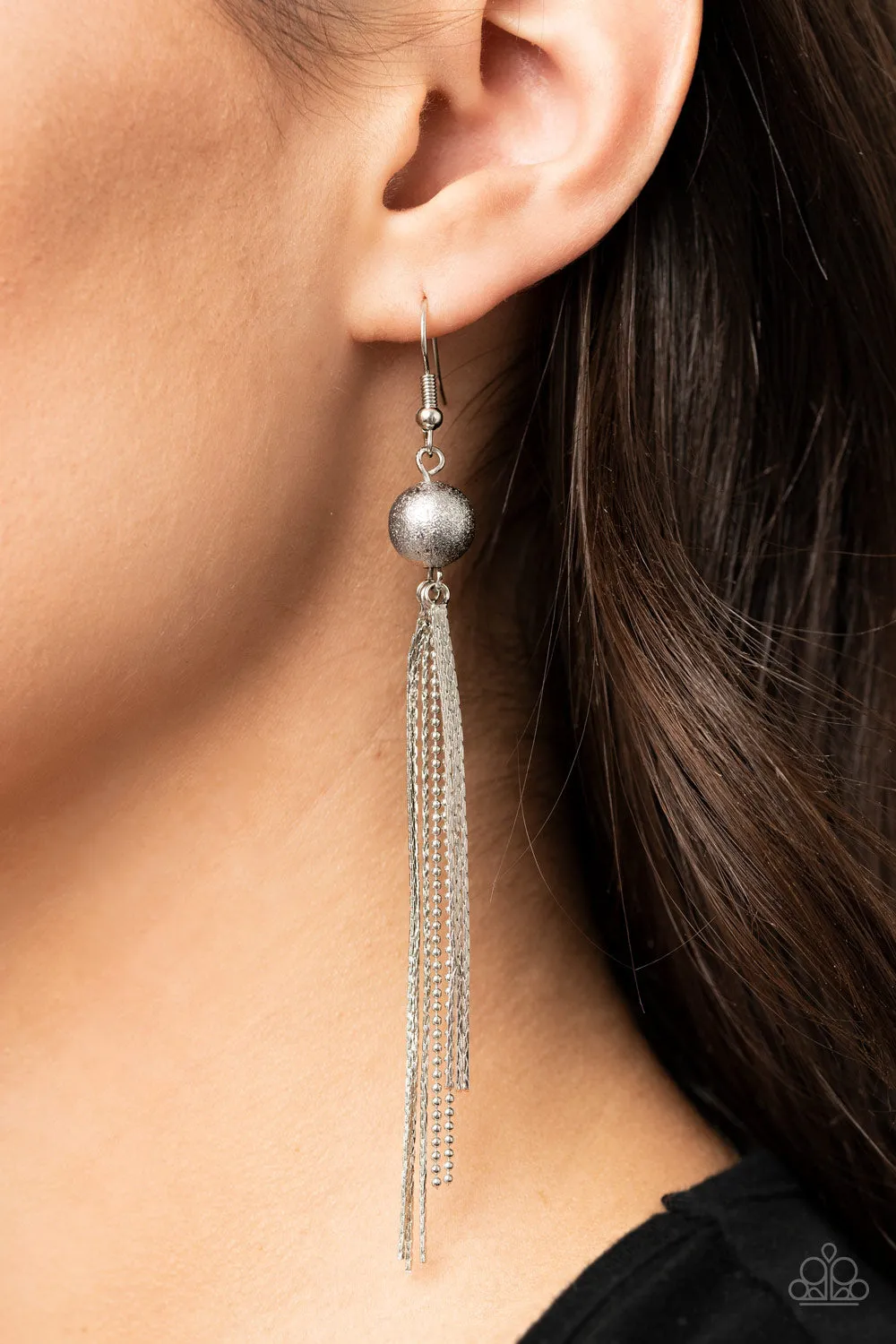 Paparazzi Accessories - SLEEK-ing Revenge - Silver Earrings