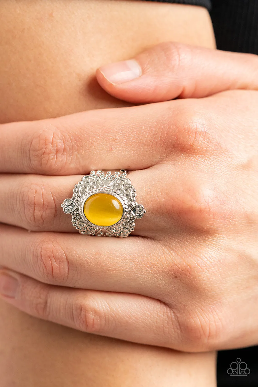 Paparazzi Delightfully Dreamy - Yellow Rings