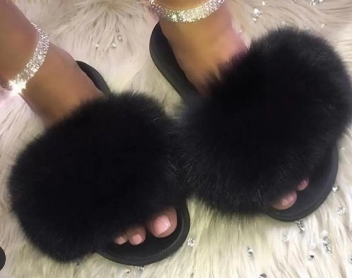 Women Faux Fur Slippers Extra Comfy